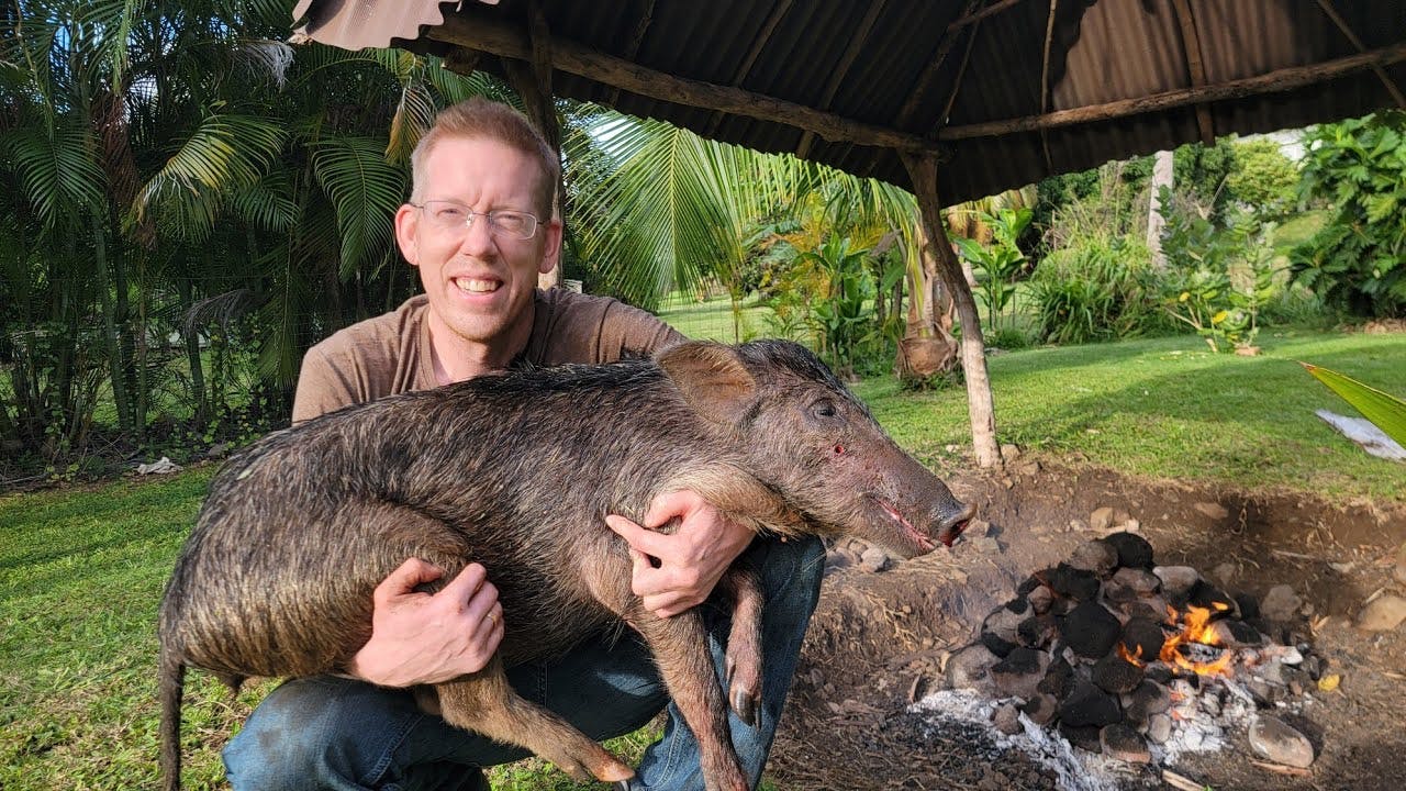 10 Day Hawaii Adventure - Cooking Feral Pigs & Polynesian Survival Skills